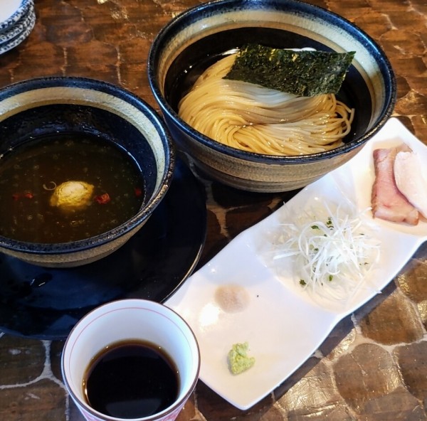 「【数量限定】昆布水つけ麺 １,２００円」@特級鶏蕎麦 龍介の写真