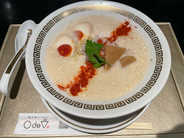 「鯛白湯「とろり」(¥950) 燻製玉子(¥180)」@鯛白湯らーめん ○de▽の写真