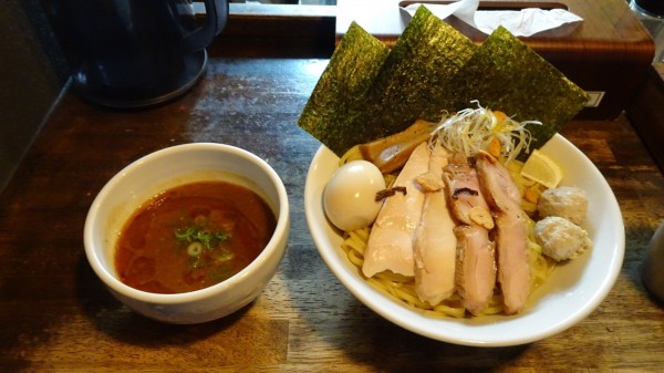 「紅スペシャルつけ麺（1,400円）＋大盛り（150円）」@らーめん チキントの写真