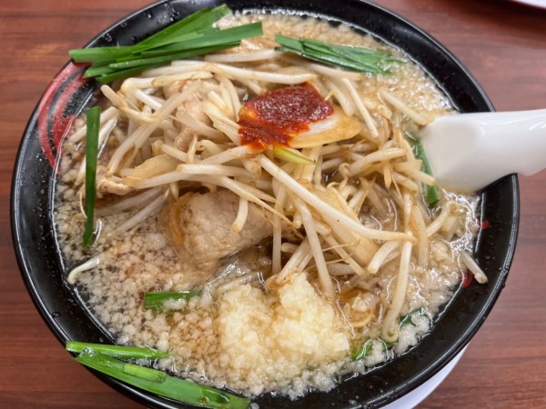 「スタミナ中華そば&餃子定食」@ラーメン 魁力屋 川崎新城店の写真