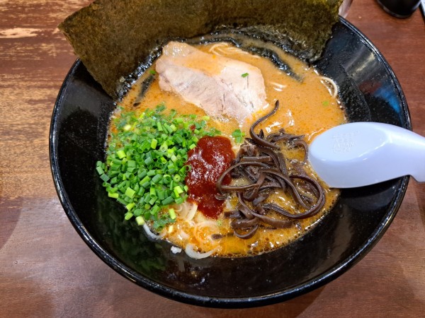 「かく」@博多ラーメン とんこつ家の写真