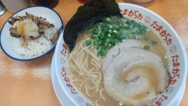 「ラーメン(¥870+ランチタイム半ライス無料)」@九州大分らぁめん たまがった 西口店の写真