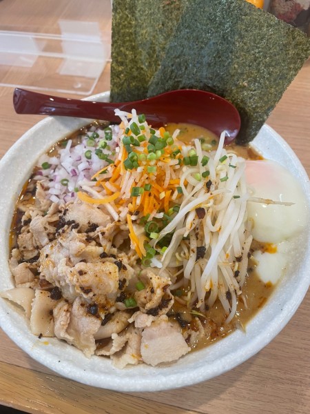 「味噌ラーメン（大）+肉好き」@麺小屋 てちの写真