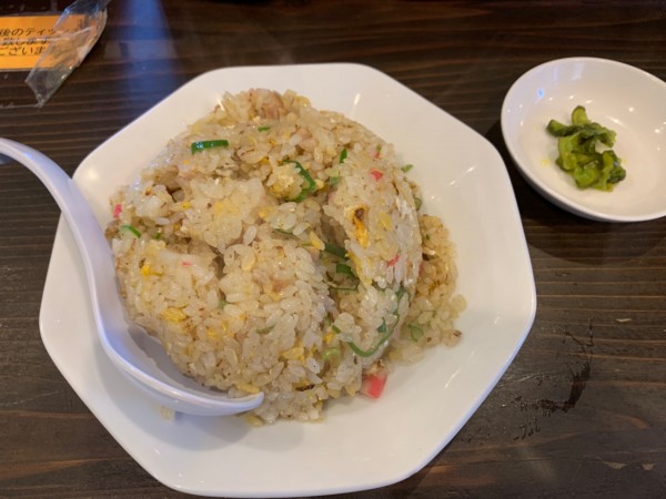 「チャーハンと半ラーメンのセット　1,300円」@高なべの写真