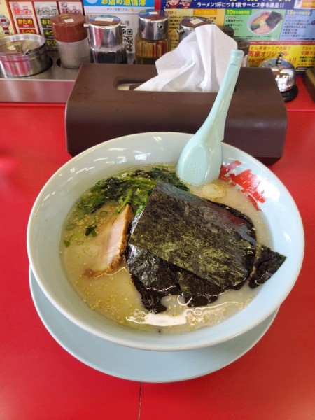「塩ラーメン@690」@山岡家 名古屋宝神店の写真