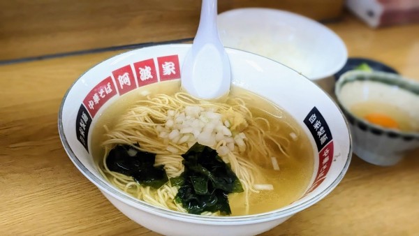 「かけラーメンセットB（しお）（750円）」@中華そば 栃木阿波家の写真