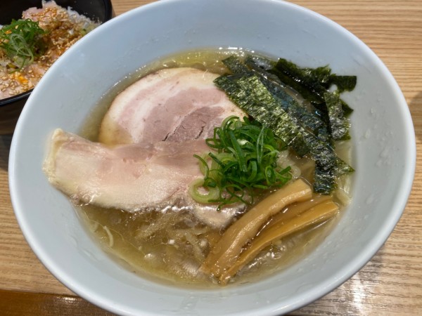 「冷やし白醤油ら〜めん＋限定丼」@しおらーめん進化 2ndの写真