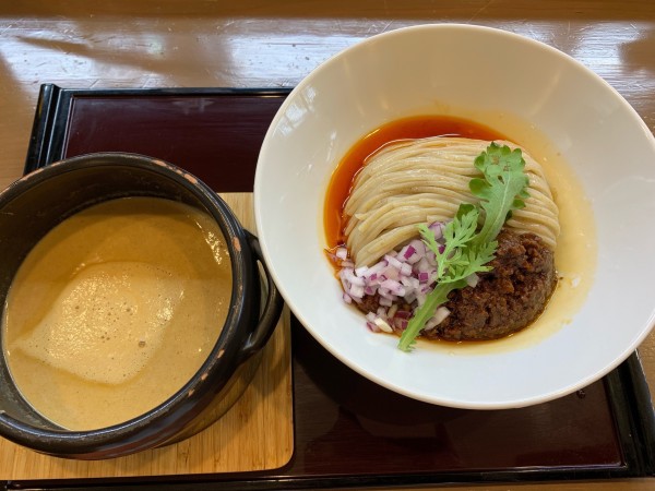 「シビレ坦々つけ麺」@小麦と焼きあご すぐれの写真