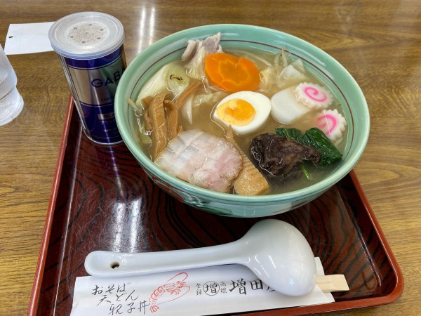 「五目ラーメン970円」@増田屋の写真