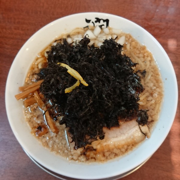 「岩海苔中華」@燕三条らーめん 潤 上越直江津店の写真