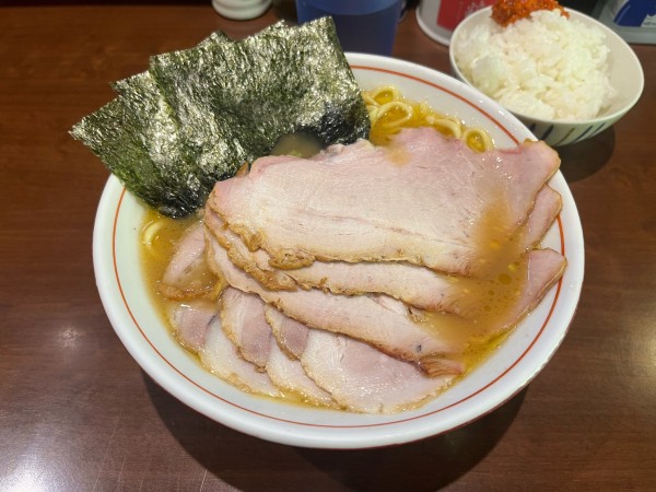 「チャーシューメンとライス1300円」@らーめん飛粋の写真