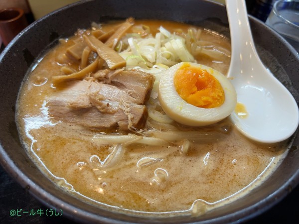 「特製味噌らーめん(880円)」@札幌らーめん 慶次の写真