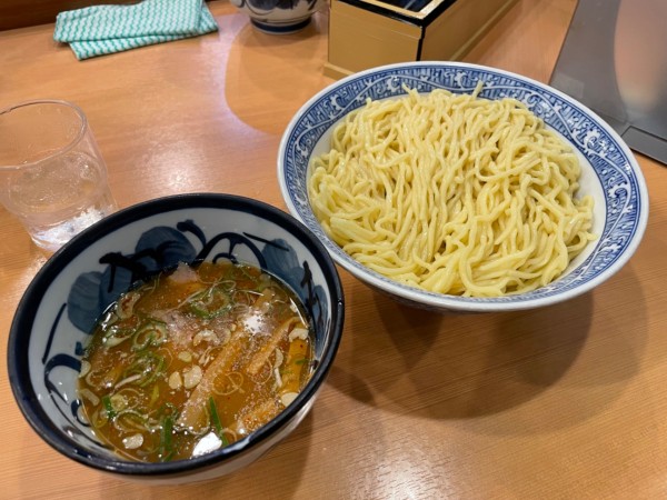 「つけ麺 大盛り ¥1000」@中華そば 青葉 池袋サンシャイン店の写真