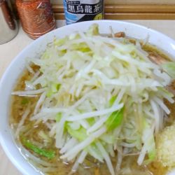 小　豚増し　ニンニク　９００円