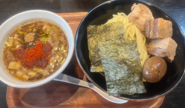 「辛旨つけ麺　全のせ」@つけ麺屋 しずく 夢の写真