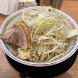 ラーメン小
