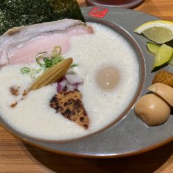 鶏白湯ラーメンSPECIAL