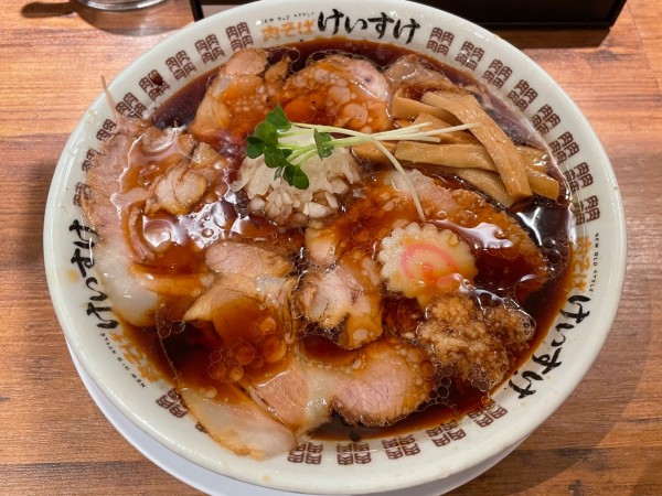 「肉そば醤油」@NEW OLD STYLE 肉そば けいすけの写真