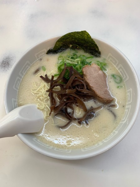 「ラーメン (600円)」@博多天神 渋谷南口店の写真