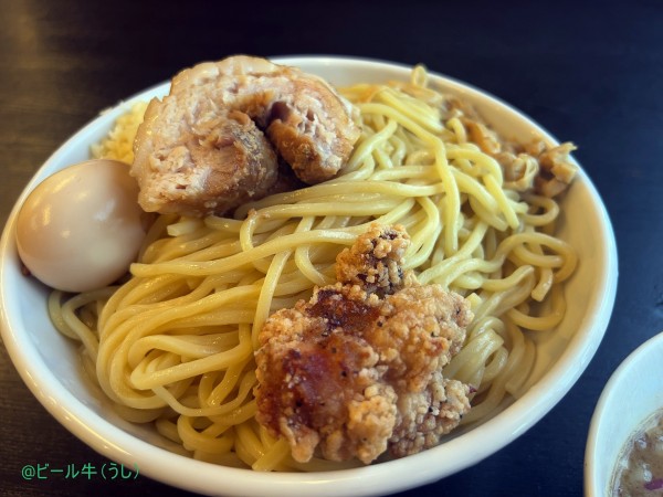 「特製つけ麺大(1300円)ニンニク唐揚げ」@らーめん藤ろうの写真