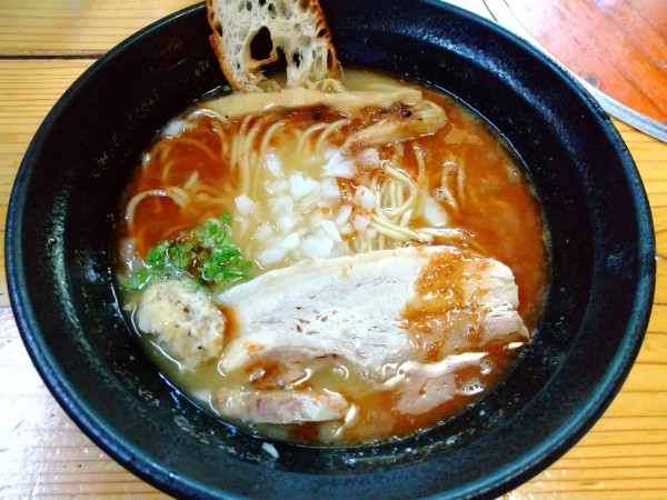 「鶏そば（エビ風味）　960円」@はりけんラーメン 南店の写真