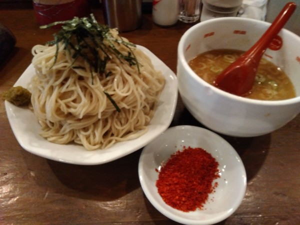「つけ麺(大盛り)900円+山盛り唐辛子サービス」@ラーメン 唐そば 渋谷2丁目店の写真