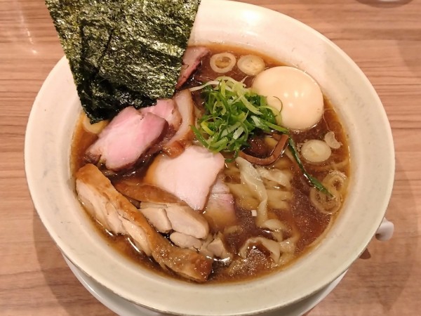 「特製醤油、手揉み麺」@麺処 ほん田 秋葉原本店の写真