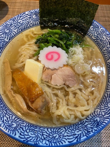 「塩生姜らーめん+バター」@らぁめん 生姜は文化。の写真