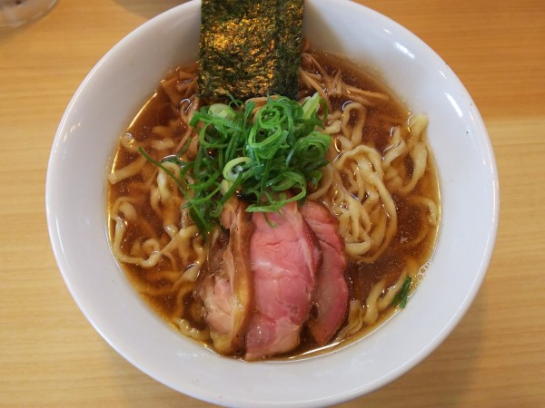 「中華そば　880円」@にしき之中華ソバの写真