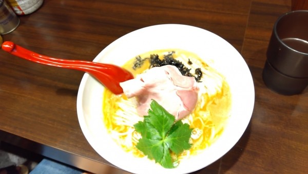 「オマール海老そば」@寿製麺 よしかわ 西台駅前店の写真