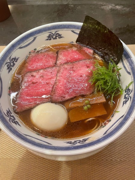 「和牛チャーシュー麺（味玉）」@MENSHOの写真