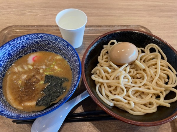 「つけ麺麺少なめ」@白楽 栗山製麺 三井アウトレットパーク 横浜ベイサイド店の写真