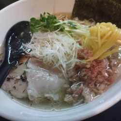 青唐辛痛麺(900)