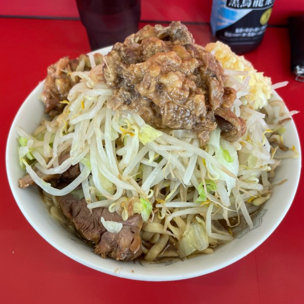「小ラーメン(麺半分NYA)　¥800」@ラーメン二郎 ひたちなか店の写真