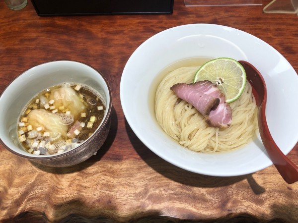 「特製昆布水つけ麺」@三馬路 東京店の写真