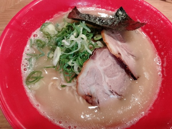 「並らあめん」@らぁめん たろう 三宮本店の写真