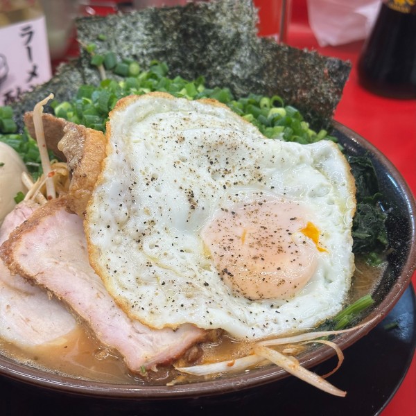 「ネギラーメン」@IEKEI_TOKYO 王道家直系の写真