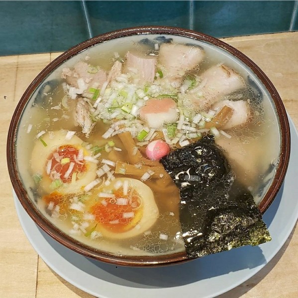 「中華そば+はるたま」@はるちゃんラーメンの写真