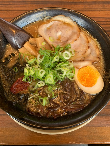 「濃厚豚骨ラーメン」@藤一番 小牧インター店の写真