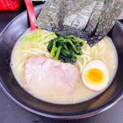ラーメン 790円