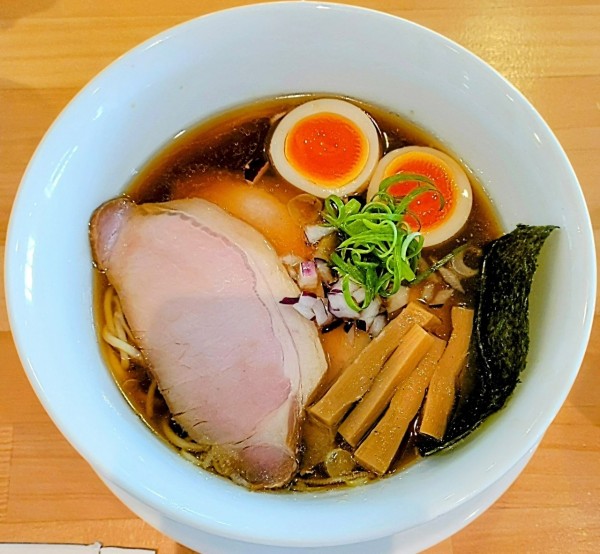 「特製芳醇煮干し（醤油）+ＴＫＧ」@自家製ラーメン アイリーの写真