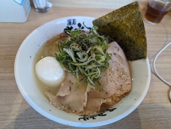 「限定冷やし鶏煮干し昆布」@麺屋 丈六 キーノ和歌山店の写真