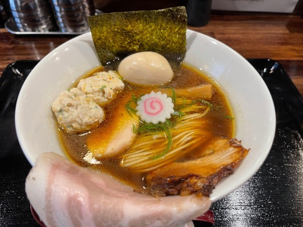 「特製醤油そば+つくね」@中華蕎麦しげ田の写真