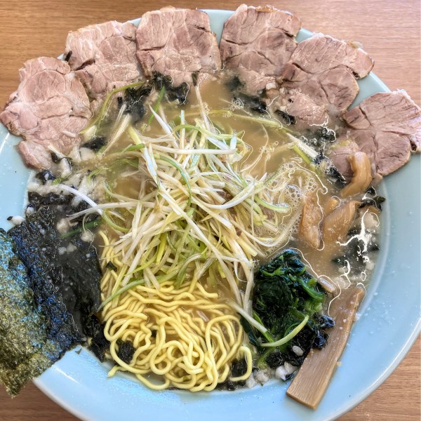 「くろばらネギチャーシューメン1190円」@ラーメンショップ椿 酒々井SP前店の写真