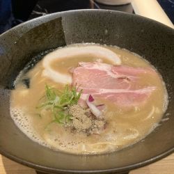 濃厚とんこつ魚介