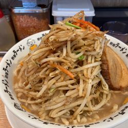 豚骨野郎ラーメン880円＋大盛り250円
