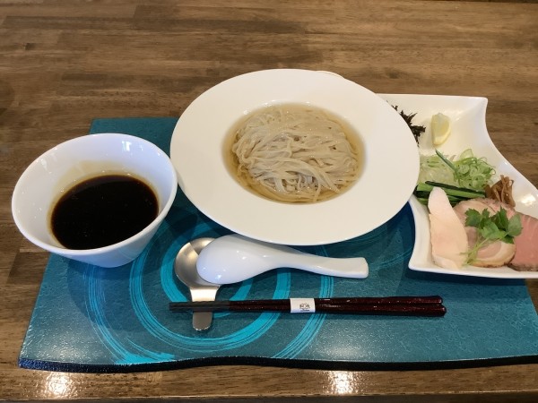 「粋蓮華 DIP NOODLE醤油　1400円」@Noodle Dishes 粋蓮華の写真