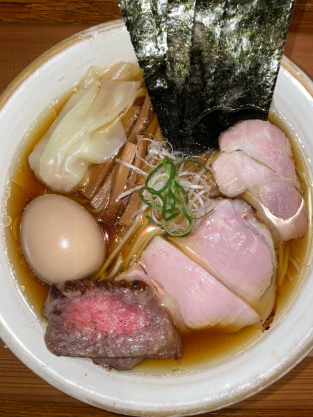 「醤油　特上トッピング」@Homemade Ramen 麦苗の写真