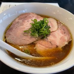 贅沢醤油らぁ麺　極　1500