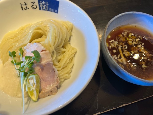 「鹿児島鰹とポルチーニの醤油つけそば」@週イチらーめん 木曜日の写真
